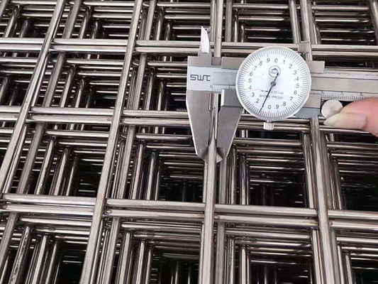 Malla de alambre soldada con autógena de acero inoxidable 304 resistencia a la corrosión 316 316L