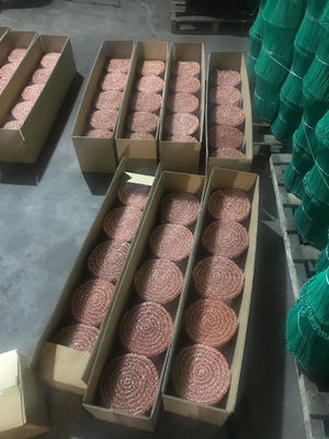 Cables de acero de cobre para unión y sellado duraderos en el jardín